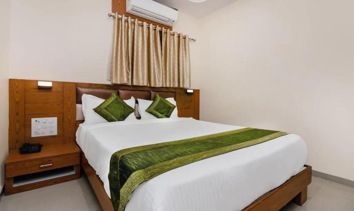Hotel Volga Plaza Mumbai Kültér fotó